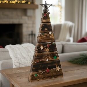 Wooden Christmas Tree with Star Accents